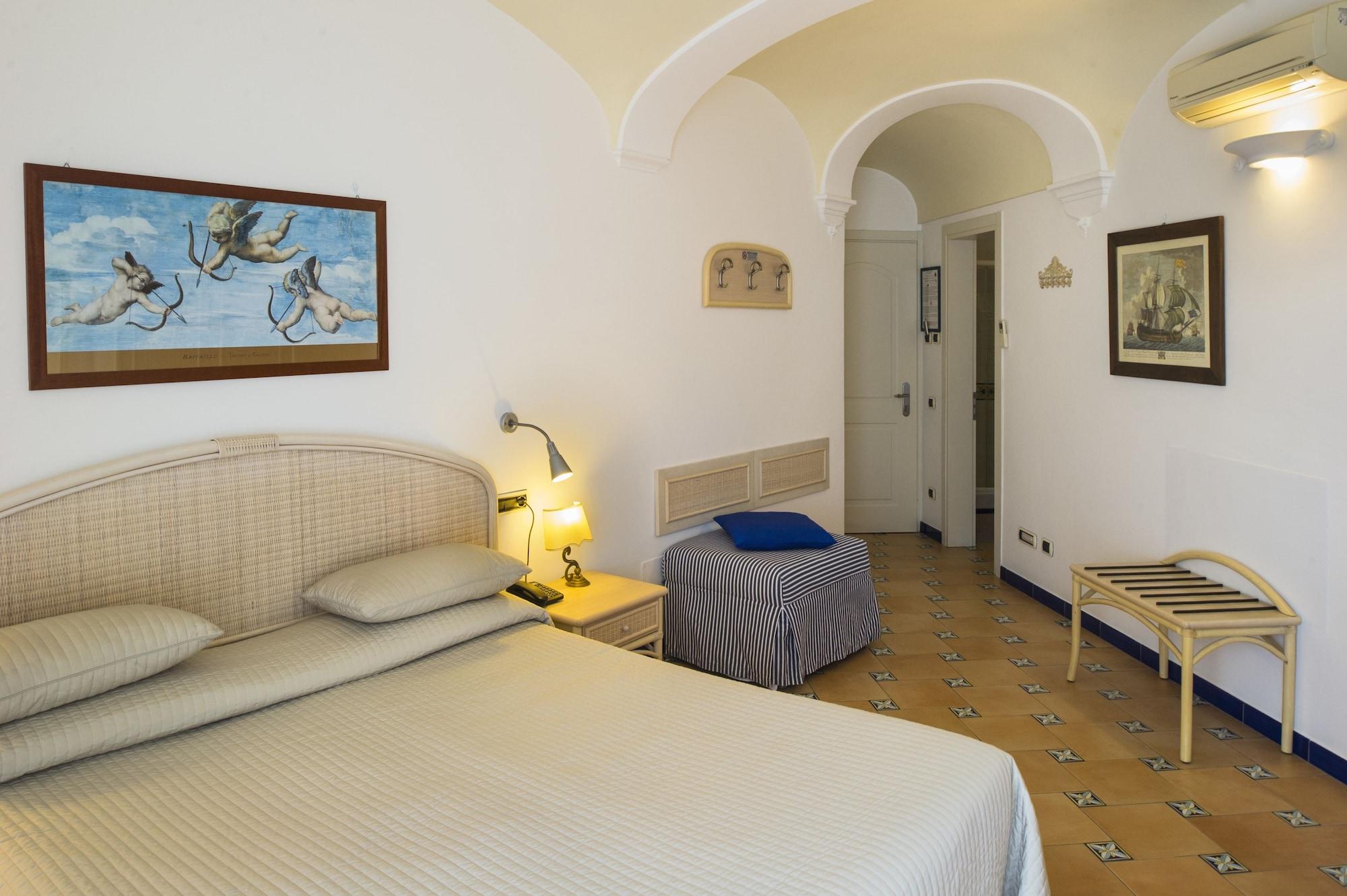 Hotel Bellevue Suite Амалфи Екстериор снимка