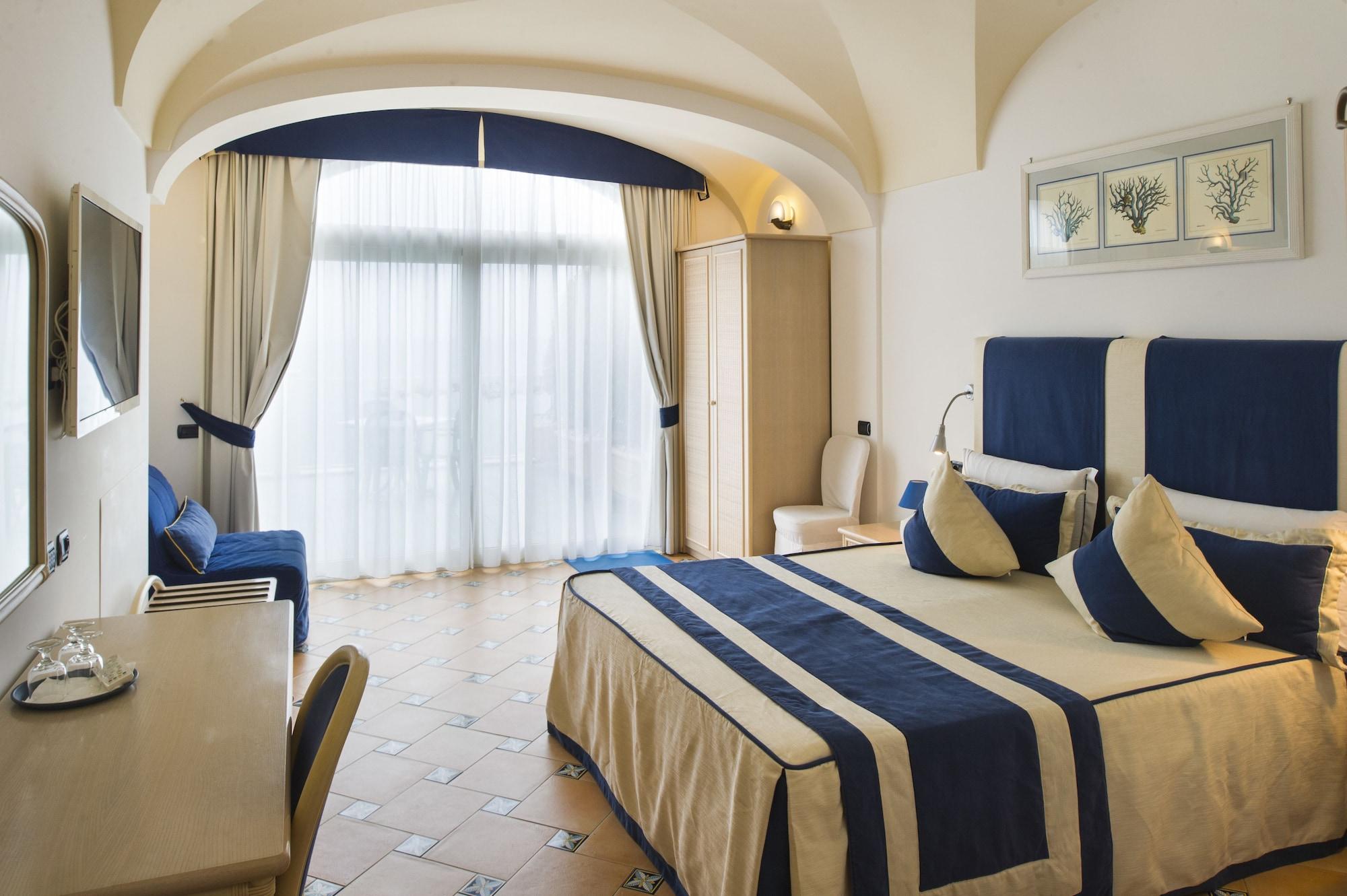 Hotel Bellevue Suite Амалфи Екстериор снимка